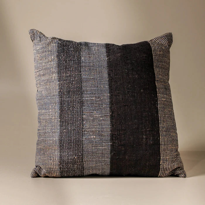 Ashen Cushion