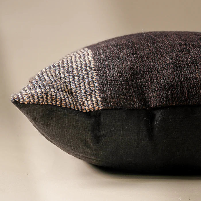 Ashen Cushion