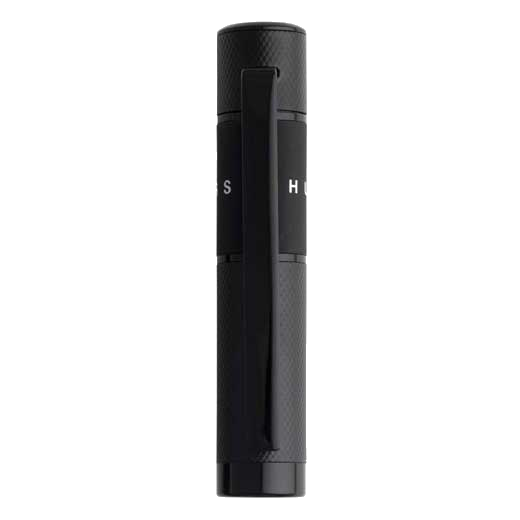 This hugo boss fountain pen features a textured cap.