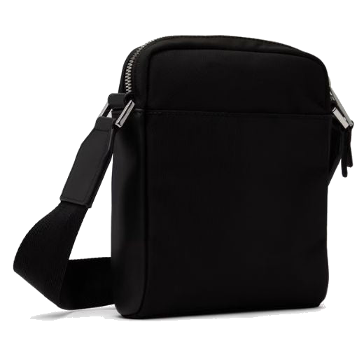 This Highway Recycled Polyester Cross Body Bag by BOSS has plain leather trims in black to compliment the recycled polyester exterior.