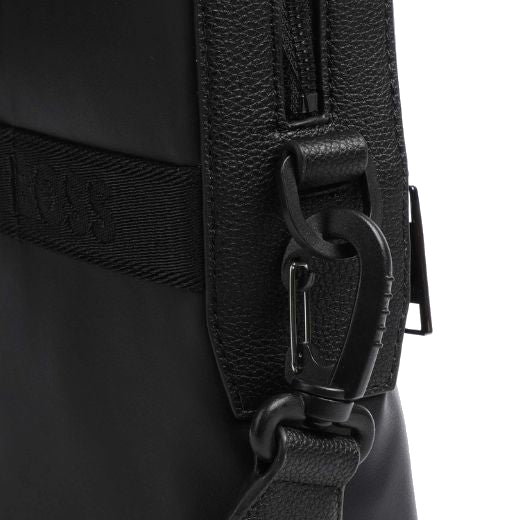 This Jareth Smooth PU Leather Document Case 14" by BOSS has a detachable shoulder strap.