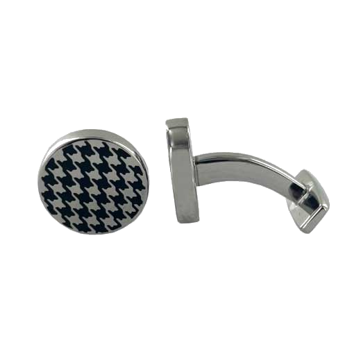 The BOSS brand name have been engraved onto the back of these cufflinks.