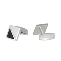 The Hugo Boss brand name has been engraved onto the back of these cufflinks.