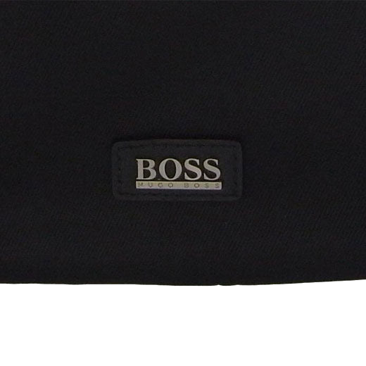 Hugo Boss Tersit shoulder bag comes with the Boss logo on the front.