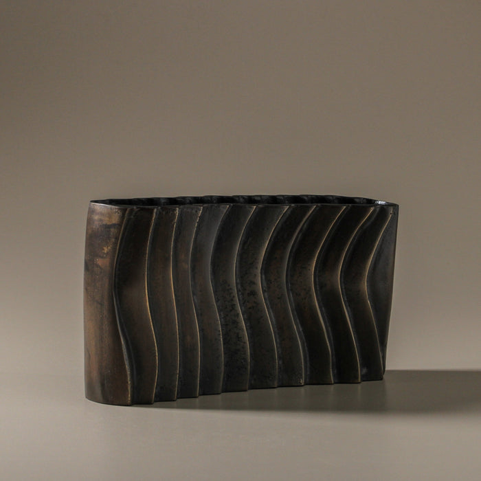 Ebb Vase - Few and Far - Vases