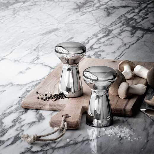 These Georg Jensen Stainless Steel Alfredo Salt & Pepper Grinders are perfect for daily use.