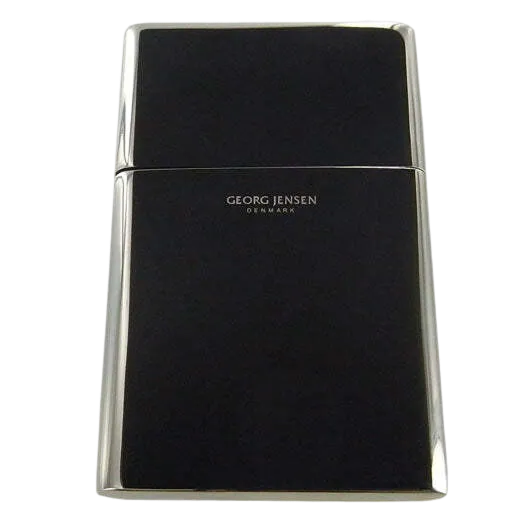 This Georg Jensen card holder is the ideal item for storing your business cards.