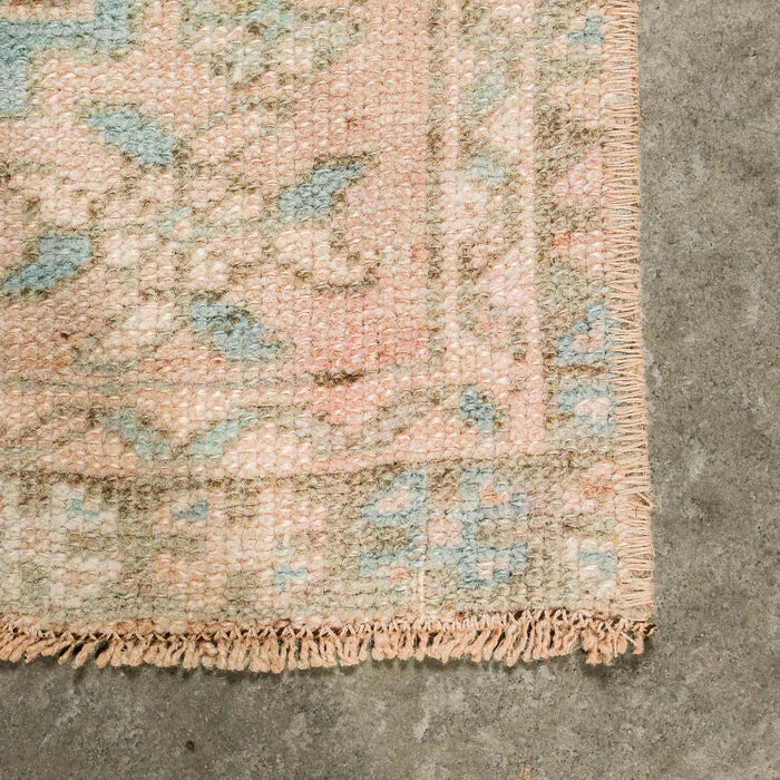 Gol Vintage Anatolian Accent Rug - Few and Far - Vintage Rugs