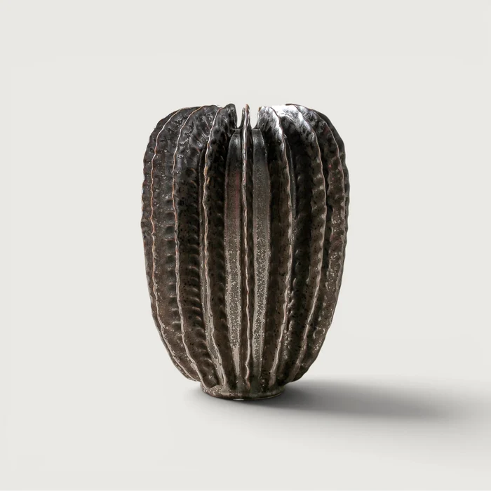 Isle Vase