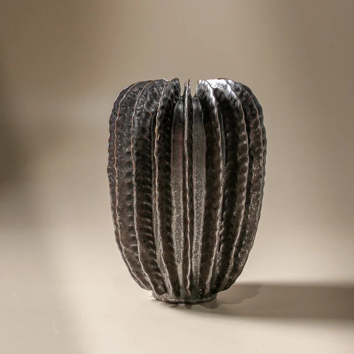 Isle Vase
