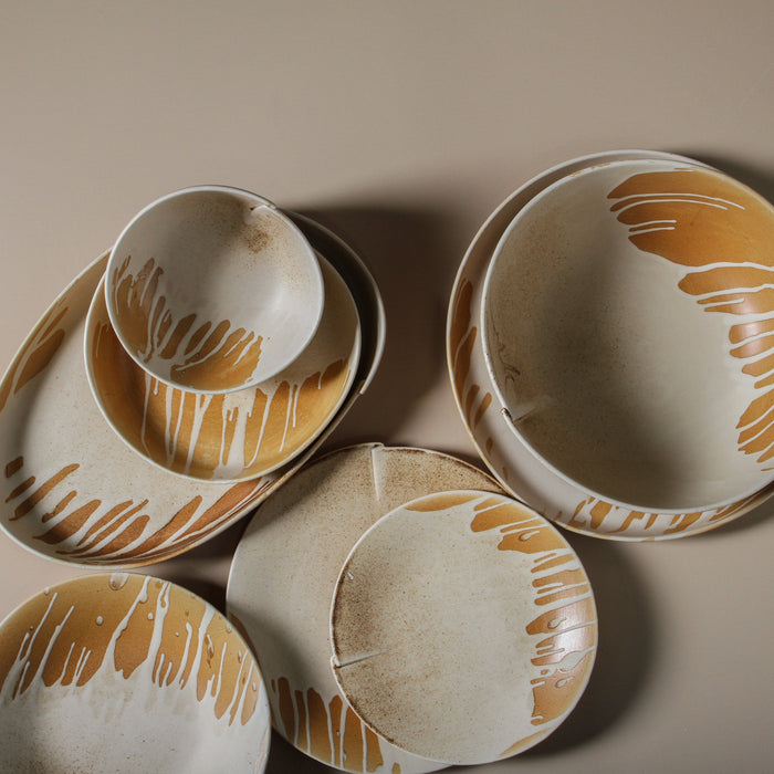 Kintsu Oval Platter - Few and Far - Dinnerware