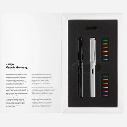 The gift box for the Safari Glossy Black and White Fountain Pens Set with Decorative Rings.