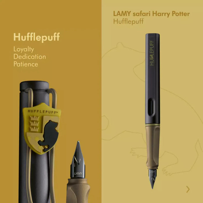 The Hufflepuff fountain pen in the Safari Special Edition Harry Potter Black Fountain Pen Set M.
