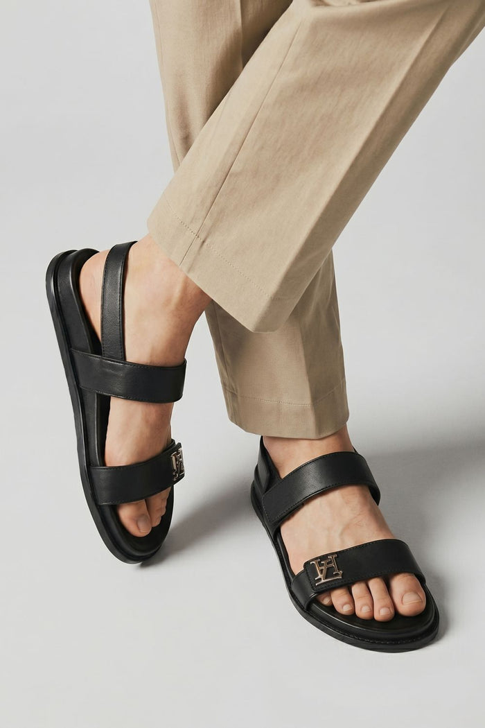 LOGO BRISENO SANDAL