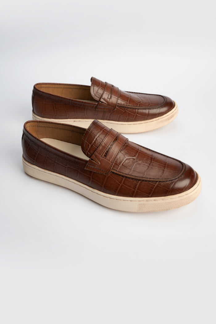 LOGO ESTIVO LOAFERS