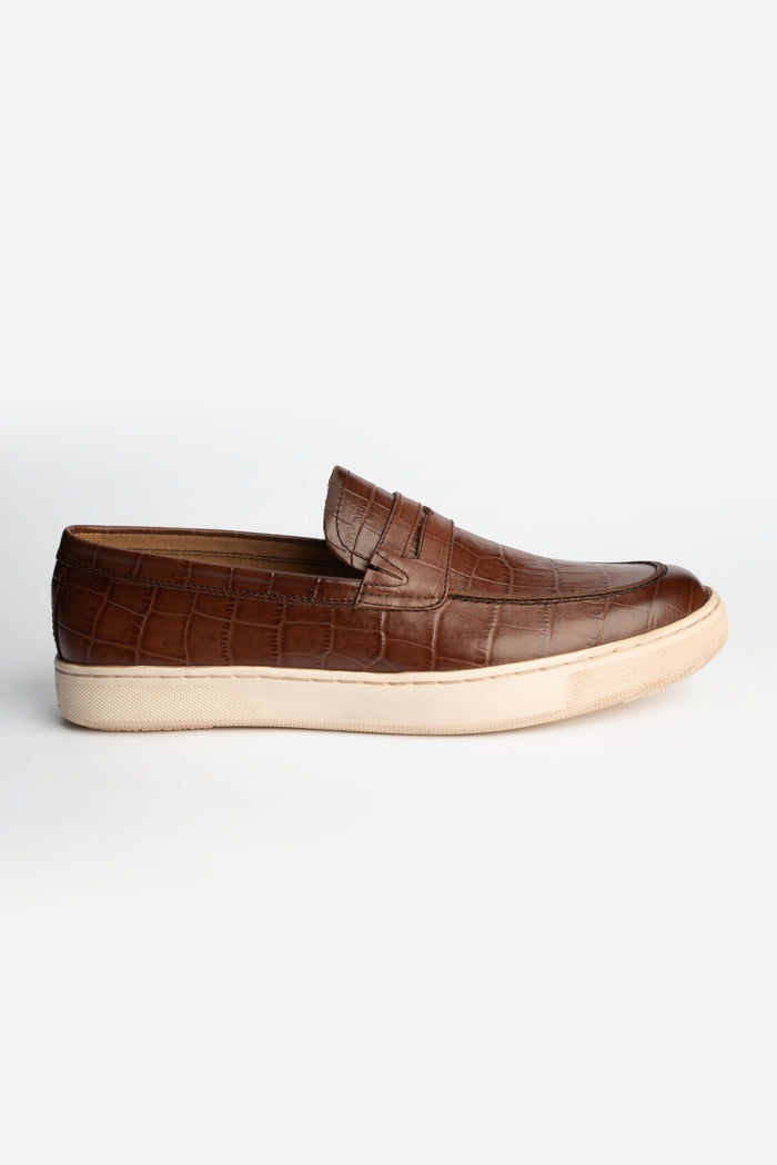 LOGO ESTIVO LOAFERS