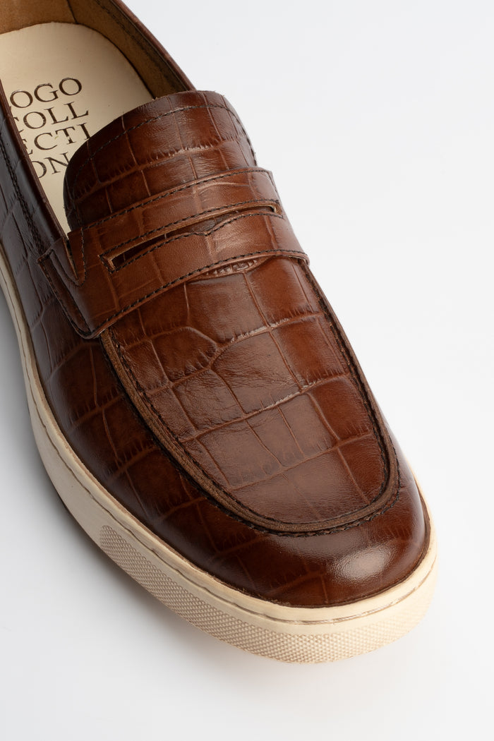 LOGO ESTIVO LOAFERS