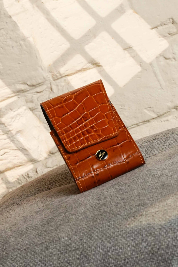 LOGO MONTELLUXE CIGERETTE CASE