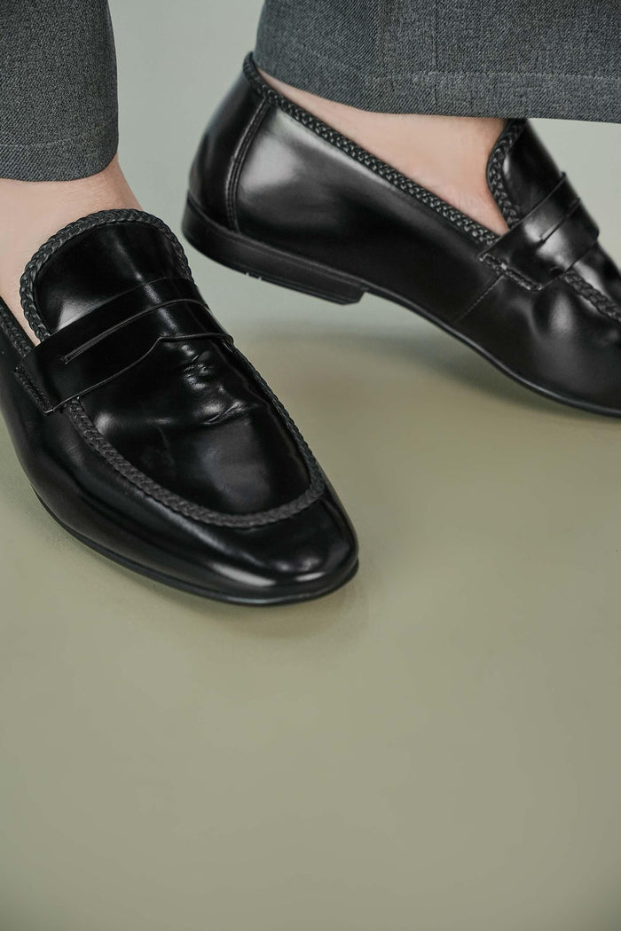 LOGO MONTESSIO LOAFERS