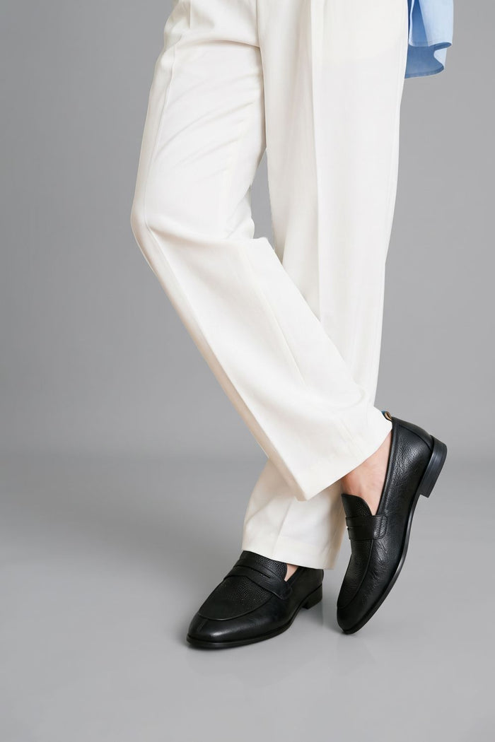 LOGO MONTREVIS LOAFERS