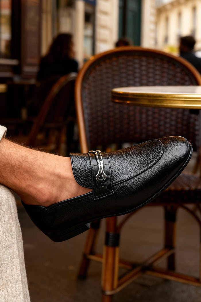 LOGO VALDORE LOAFERS