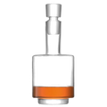 The LSA International Select  Metropole Battersea Decanter has been crafted out of mouth-blown glass.