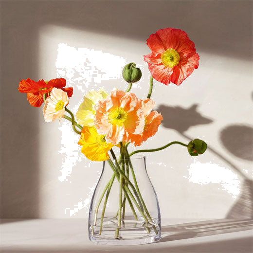 LSA International's Signature Flower Large Kiln Vase can be engraved on the day of purchase.