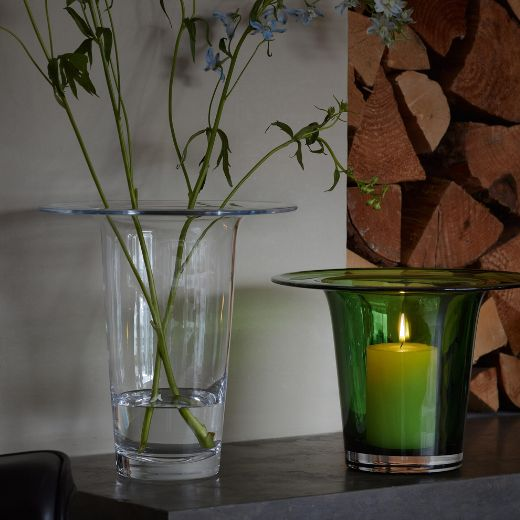 Show off a simple candle or a flower arrangement with this LSA Victoria Clear Glass Vase Lantern 26 cm.