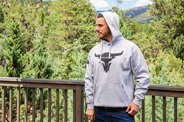 Grey Pit Boss Grills Bull Hoody, featuring a bold bull logo, perfect for outdoor enthusiasts.