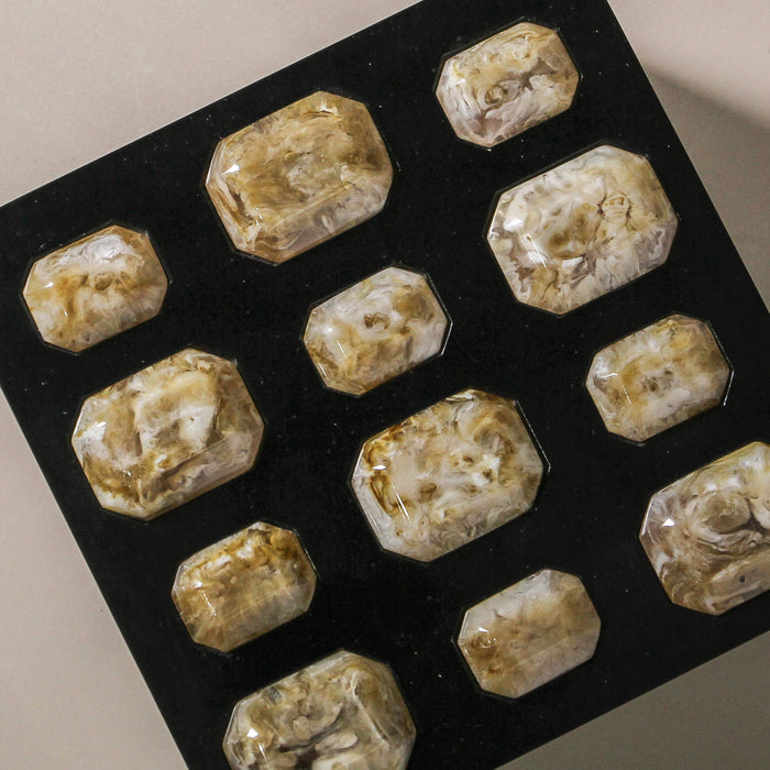 Miu Resin Box