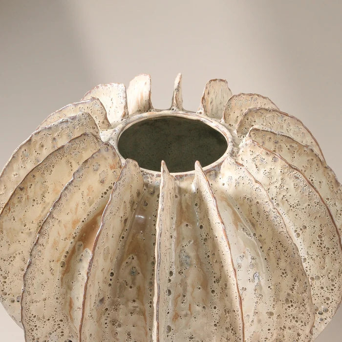 Onda Vase - Few and Far - Vases