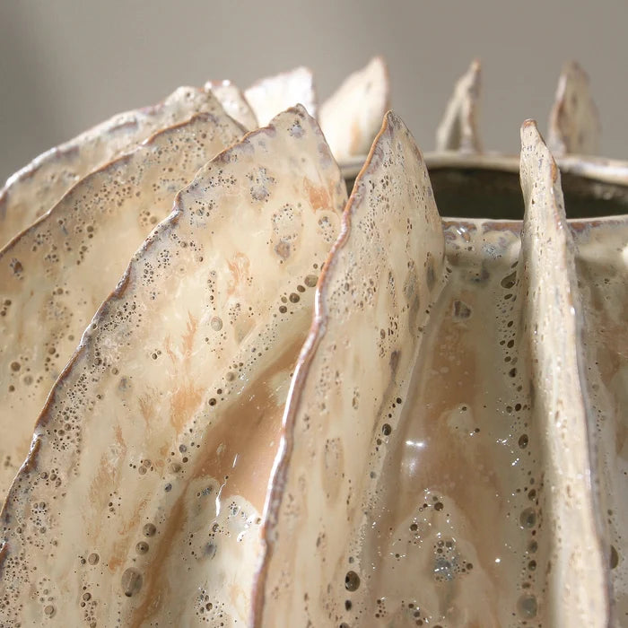 Onda Vase - Few and Far - Vases