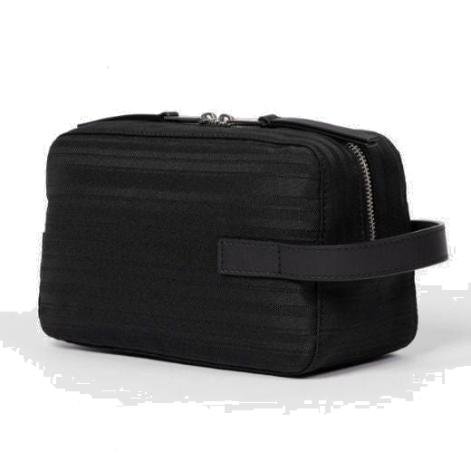 This Paul smith Black Shadow Stripe Wash Bag has a side grab handle so you can easily carry the bag when travelling.
