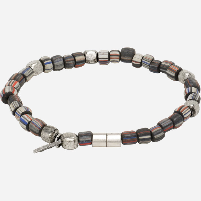 The clasp on the Paul Smith Grey and Black Striped Glass Bead Bracelet.