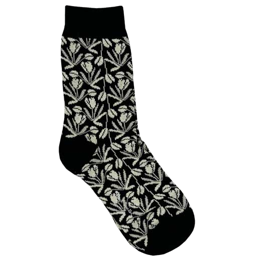 This pair of cotton Paul Smith socks come with a white floral pattern on them.