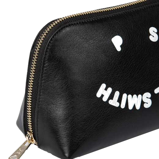 This Paul Smith Women's 'PS Happy' Black Make-Up Bag has been crafted out of leather.