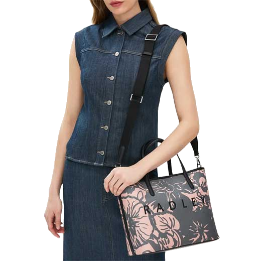 This Radley Floral grab bag is the ideal gift for a lady and comes with a detachable strap.