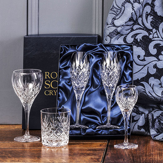 This Royal Scot Crystal Edinburgh 2 x 11cl Port/Sherry Glasses have been crafted out of British hand-cut crystal.