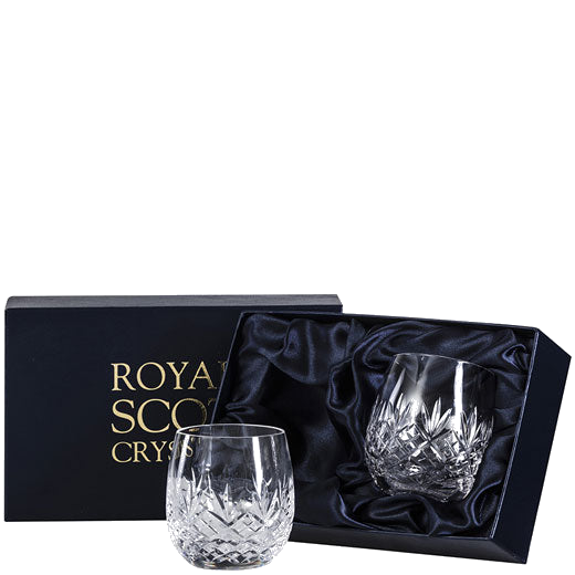 These Edinburgh 2 x 35cl Gin & Tonic Barrel Tumblers will be presented inside a Royal Scot Crystal gift box.