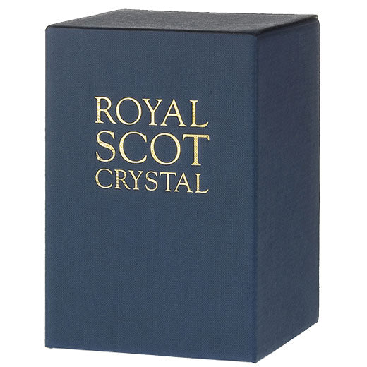 This Royal Scot Crystal Edinburgh 25cl Single Barrel Tumbler will be presented inside a blue gift box.