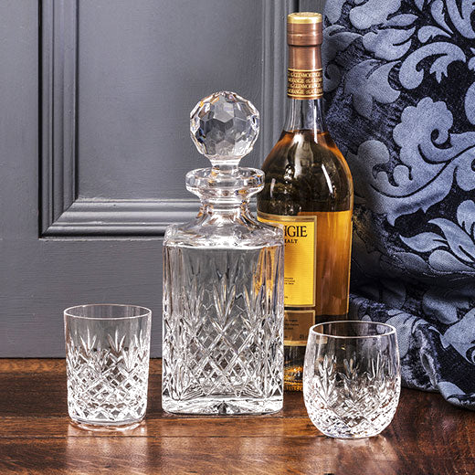 These Royal Scot Crystal Edinburgh 4 x 33cl Large Tumblers are reminiscent of the City of Edinburgh.