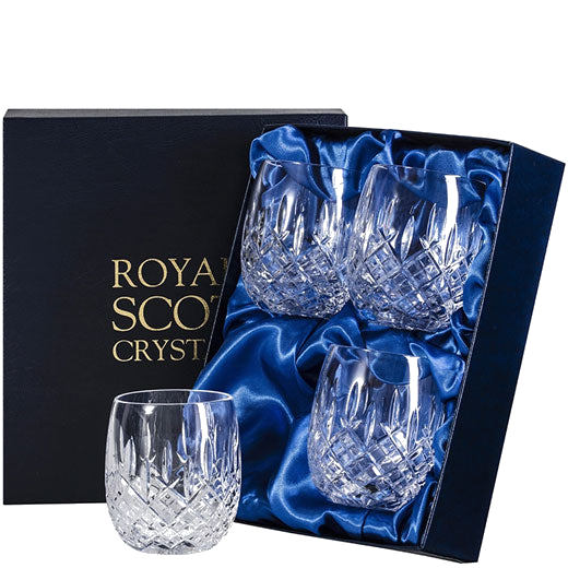 These London 4 x 35cl Gin & Tonic Barrel Tumblers are presented inside a Royal Scot Crystal gift box.