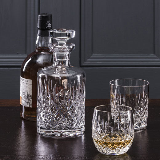 This Royal Scot Crystal London Whisky Set can be gift wrapped on the day of purchase.