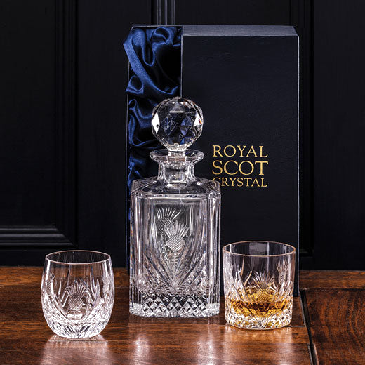 This Royal Scot Crystal Scottish Thistle 80cl Square Spirit Decanter features special hand-cut engraving.