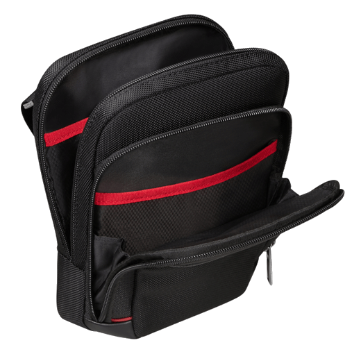 This Pro-DLX 6 Small Crossbody Bag Black Nylon by Samsonite is great for everyday use and can fit your essentials whilst being lightweight.