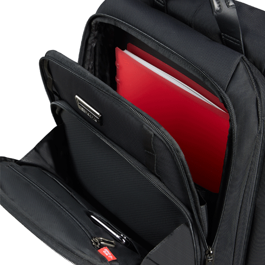 This Urban-Eye Accordeon Backpack 15.6", Black by Samsonite has gunmetal hardware and a plain black exterior made out of nylon.