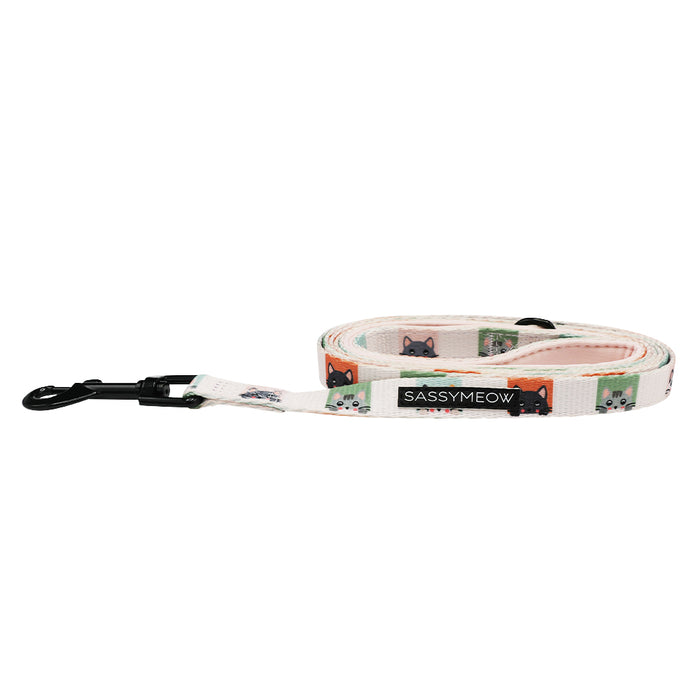 Sassy Meow Cat Leash, Smitten Kittens