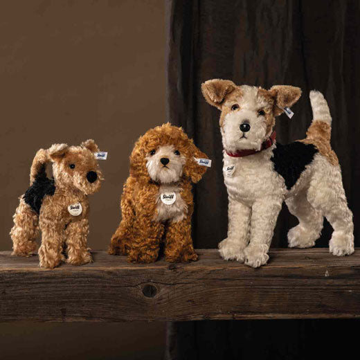 This is Foxy the Fox Terrier created by Steiff.