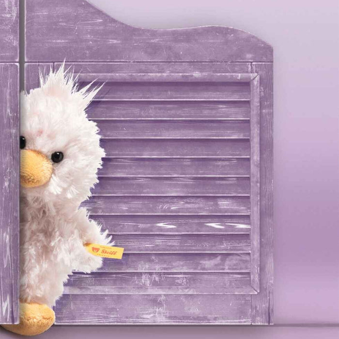 The Pink Pipsy Chick 14 cm by Steiff.