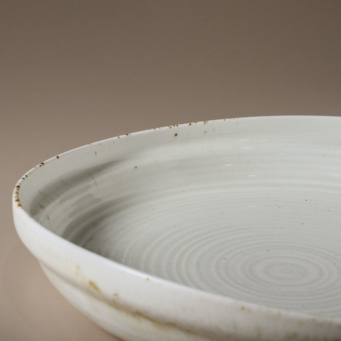 Suiki XL Serving Bowl - Few and Far - Dinnerware